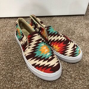 Western Aztec shoes